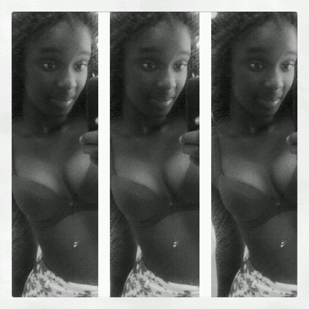 Youur Here Follow me And My cute ass Favoo @MoneyMaking_kev