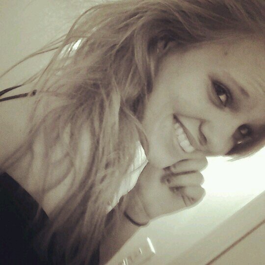 xojessiiica's profile picture. 