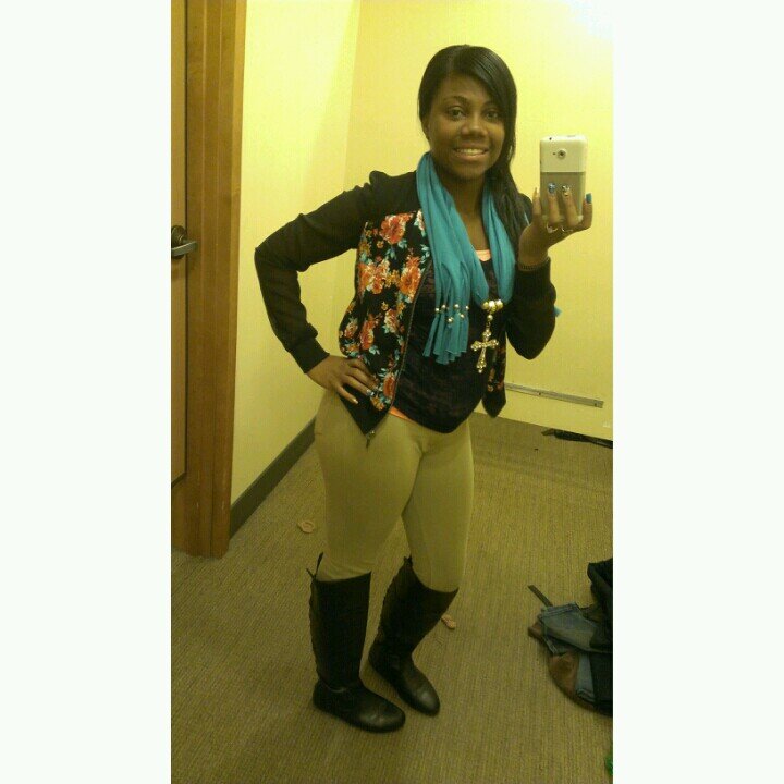 ♡♡♡♡Its Me Muladie, follow me on kik & IG:@dismissedbitch♡♡♡♡