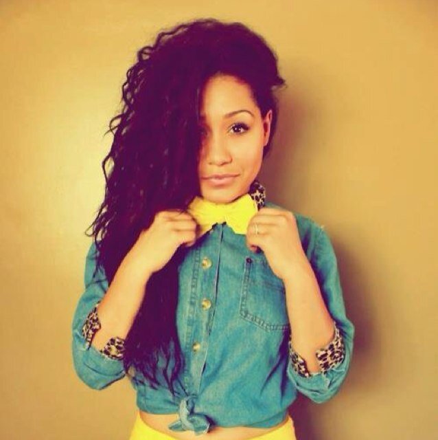 CommerageCPB's profile picture. • Commère • / #FollowBack / Love Me Or Hate Me / #TeamCommere / Dance #GG