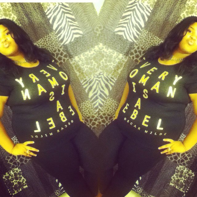 Follow me && i will Follow u back ! mha name is mira Datreese and imma a junior at VERONA HS && im a cool asf ,and if u follow me I follow back, 3 3