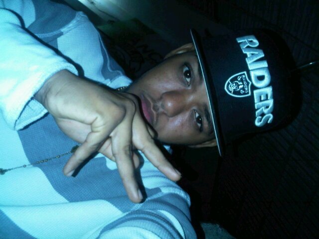 Soy alegre, amable, cariñoso y sobre todo humilde. Si quieres conocer + de mi. Whatsapp:8093056294
