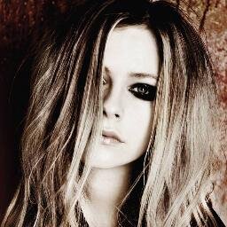 A melhor fonte de informação no twitter sobre a cantora Avril Lavigne em Portugal! https://t.co/1Nijd5UIFy