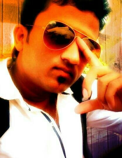 b urself & show ur charm.........