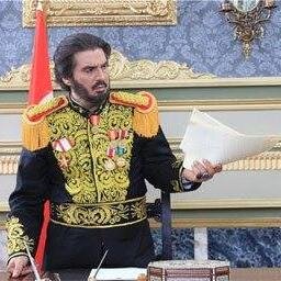 مكتب محاماة واستشارات قانونية 
واحد مؤسسى التيار الشعبى