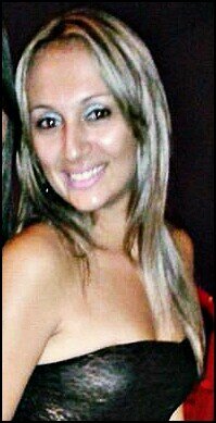 Gosto de pessoas autênticas, fantoches pra mim só em teatro!