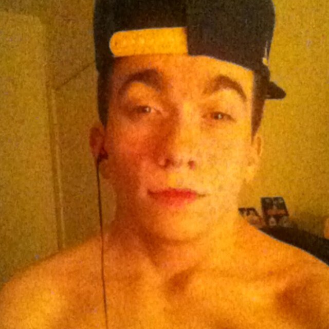 #USArmy
#ObeyReality
Kik - LilAntC
Snapchat - army_kid95
Instagram - acarmykid95
Hmu!