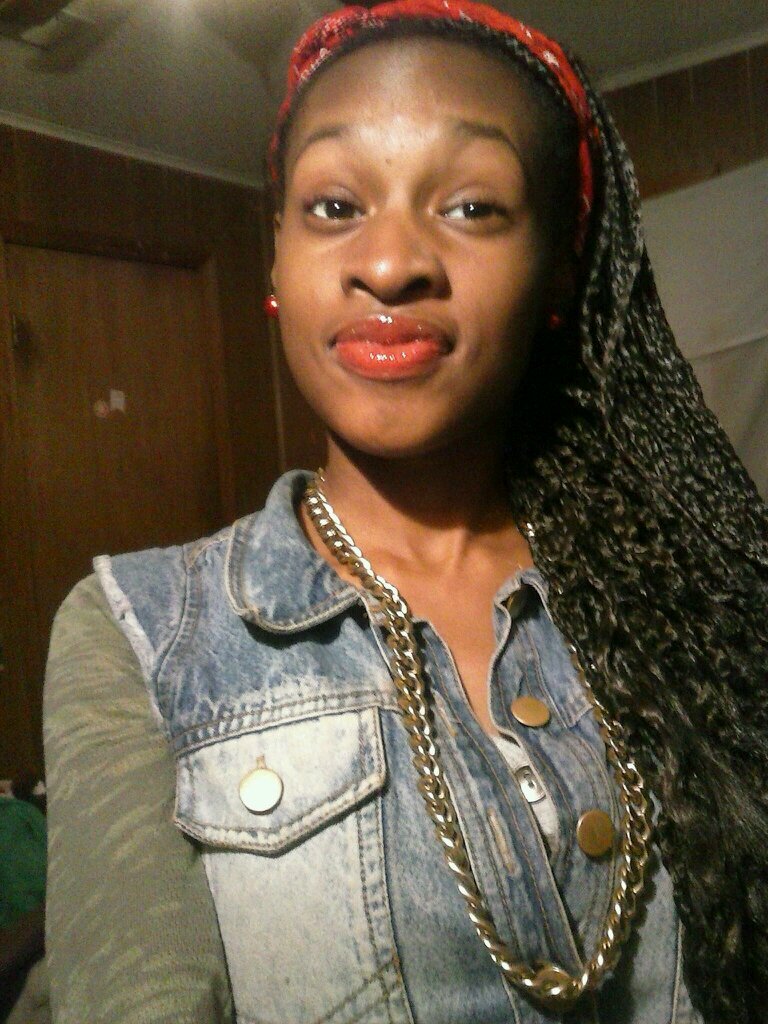No Bio Needed ,,Follow Me I'll Follow Backk && Follow  My La'Sister @KenyaLewis_