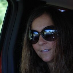 Care ManagerRn, mother and wife. I love to exercise, hang out with friends and listien to music.