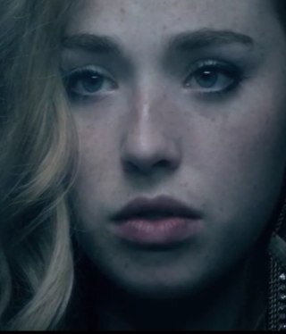 I was abandoned at the age of 2 I'm 17 now and just trying to survive(TWD RP)