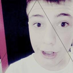 Yo solo vine aquí ha hablarles de mi libro. :C