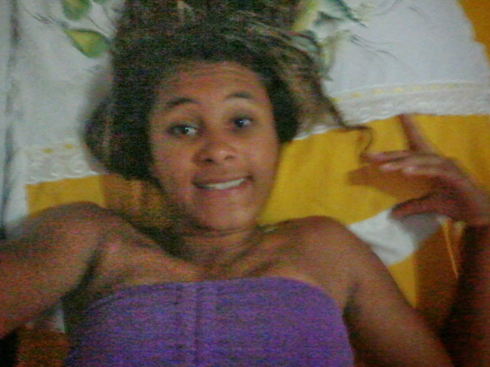 Nao deixe que ninguem te coloque pra baixo nem vc msm prq o mundo e dos espertos e o céu é dos escolidos ;) !!!!