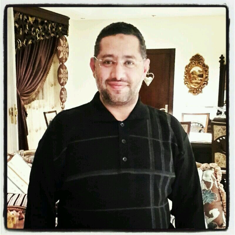 ‏pharmacistصيدلي

snapchat: meshal6362