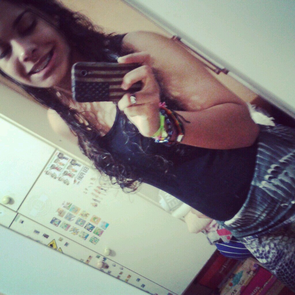 Amo quem me ama. Foda-se quem me odeia.