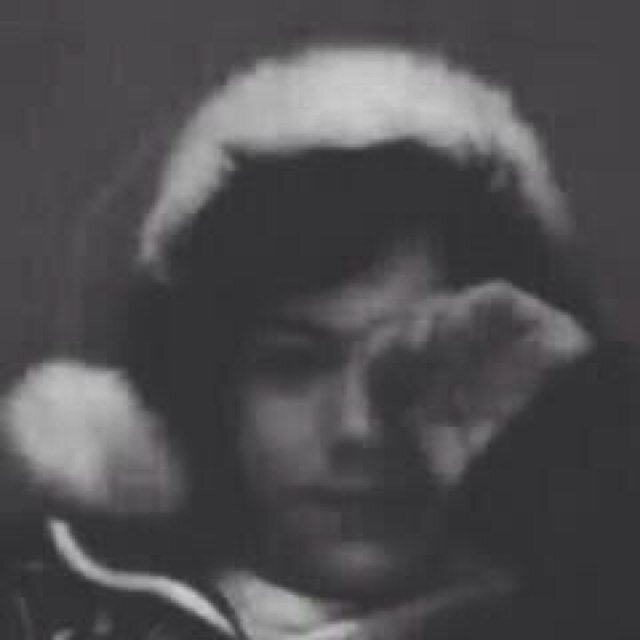 Please follow @gypsiestyles !! It would mean the world ilysm xx