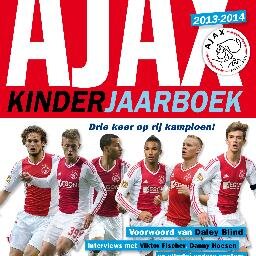 Elk jaar verschijnt een nieuw AJAX Kinderjaarboek. Dit jaar: interviews met oa Fischer, De Jong, Andersen, Hoesen, Boilesen. Bekijk hier: http://t.co/8mVk3g2tXN
