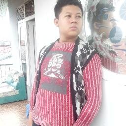 Ardyan_ardy Always Being Easy_Going and Being Polite and It's a My Life Style,,!!! K E E P   S M I L E 3
(I Will Making My Family Proud with Me 3 _ 3 )