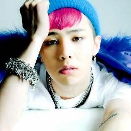 Amante del K-POP J-Rock,amo a♥Big Bang y Sper Junior♥,horgullosa de ser V.I.P y E.L.F♥
★K-POPer★