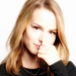 Amo a cantora @bridgitmendler