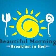 #Breakfast in Bed...delivered to your door in a beautifully decorated box. Scrumptious #gourmet #food as pleasing to the eye as it is to the #palate.