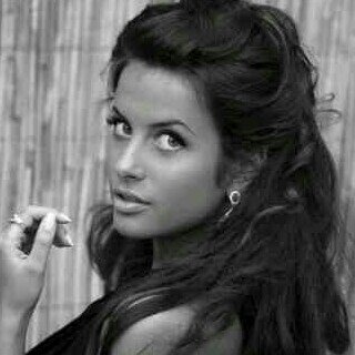 كَتبتّ عنَكِ ، حتَى تمنّوآ هُم روئيتكِ ♡