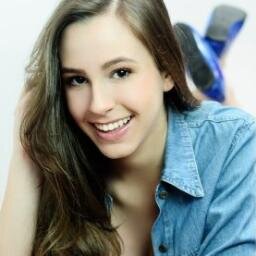A vida te ensina a conduzi-la melhor ! Sabedoria & Alegria    
http://t.co/7KjOTPW6wE
Instagram: brunaborrejo