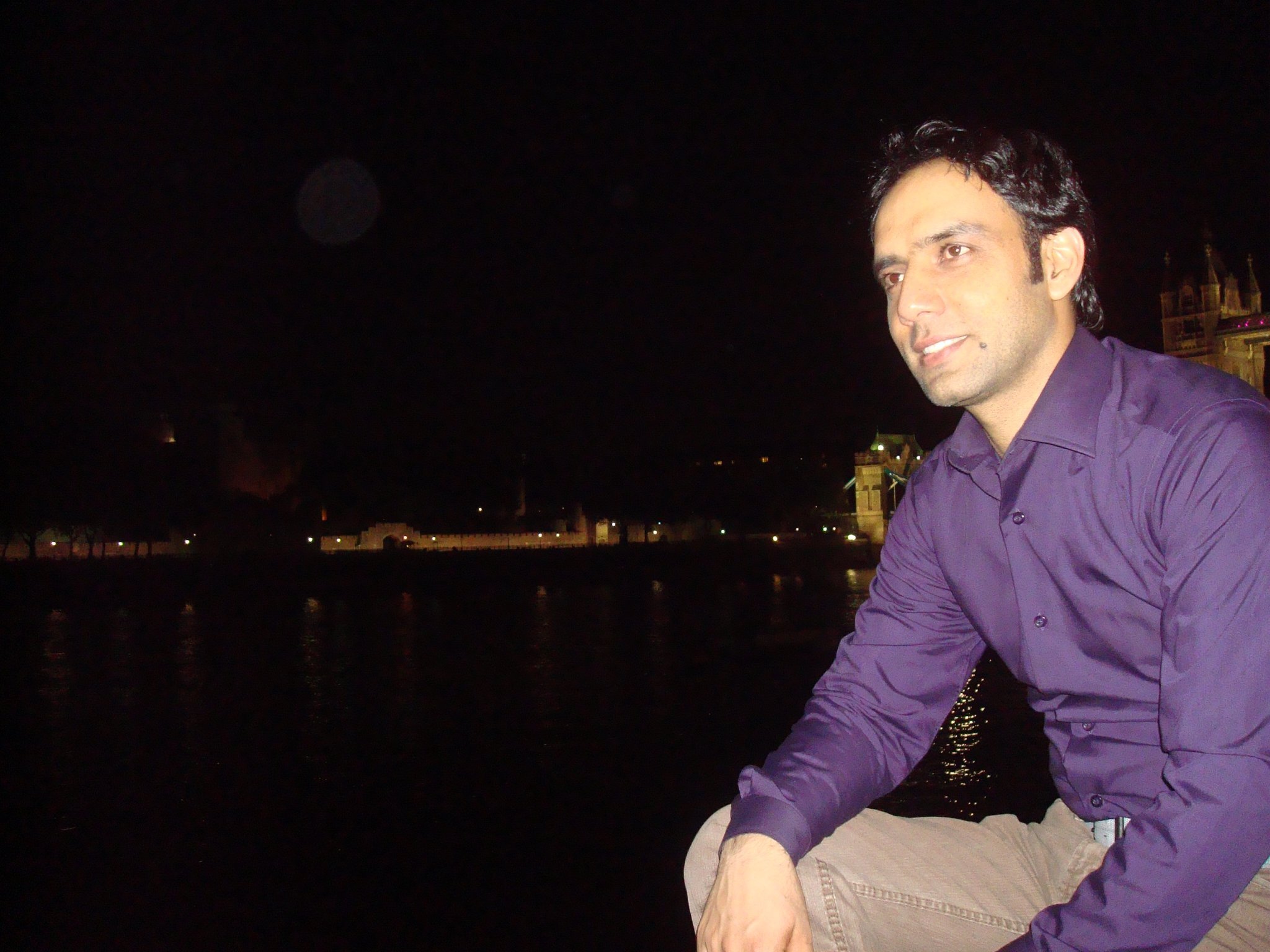 A student of life. My first & last love is Jammu & Kashmir.