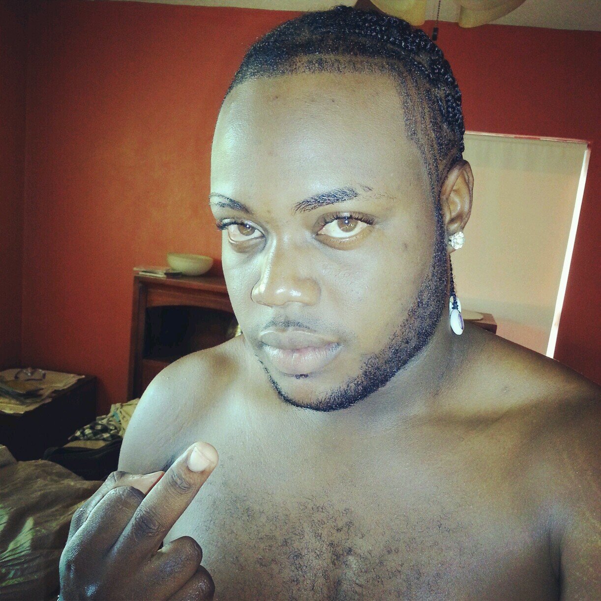 biggz_4u2nvn8's profile picture. hot head