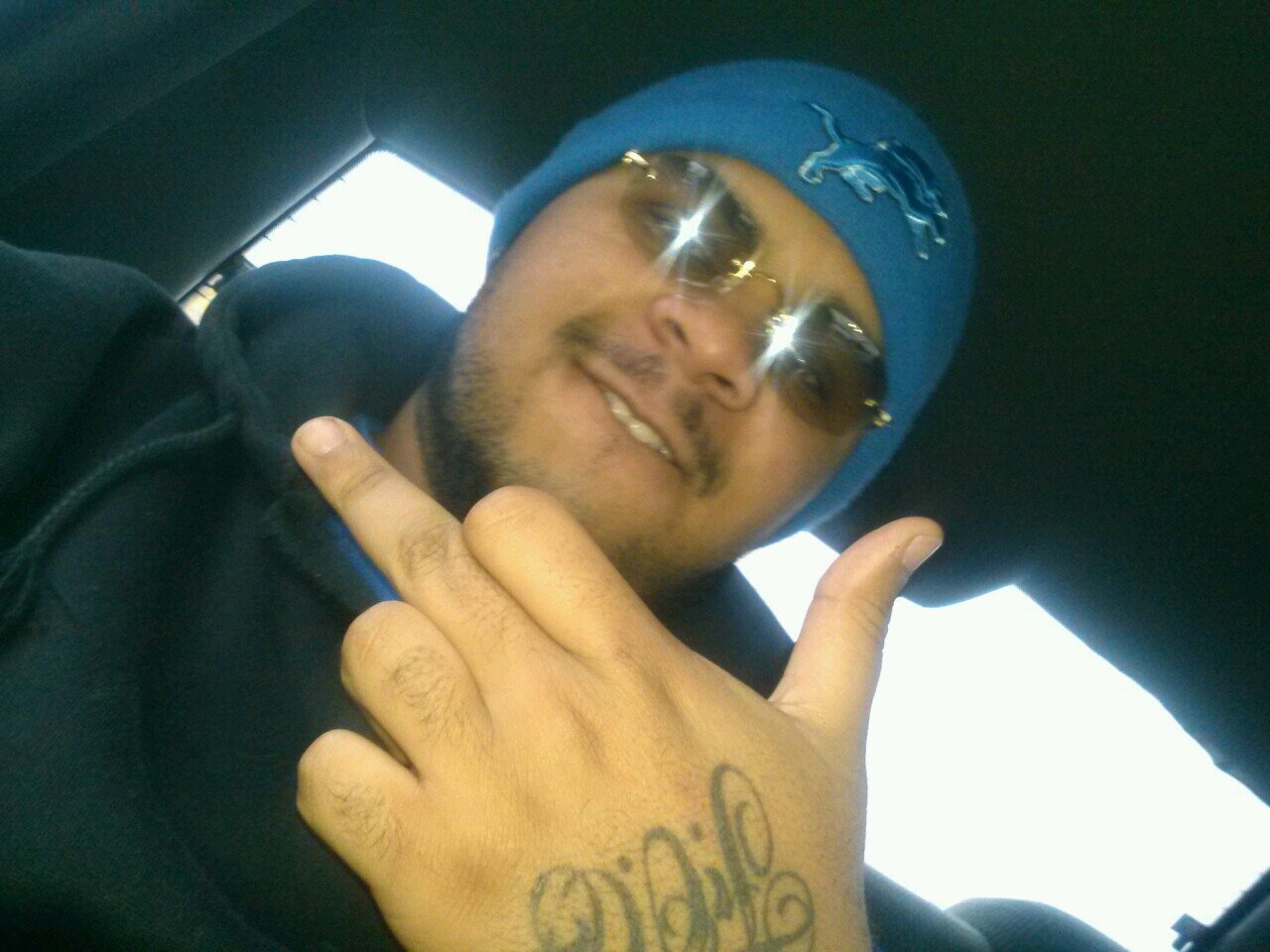 shermandaviddri's profile picture. IM OUT HERE NOT TRYNA GET IT IM GON GET IT BABY KAI KEEP MY MOTOR RUNIN #GETMONEY = #FUCKDESEHOES #FREEBUD #RIPDROB #RIPKEN #RIPNIQUE #RIPLILDAYTON #FREEDAYDAY