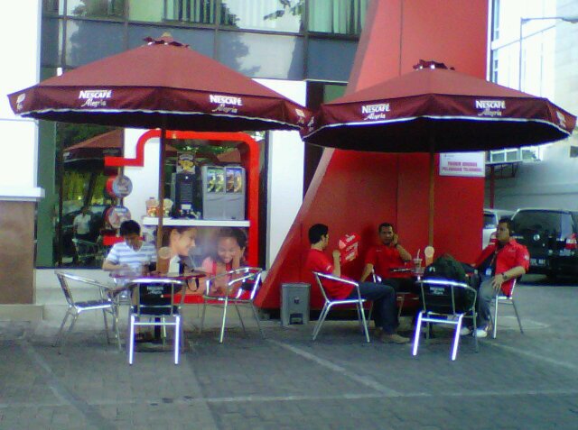 Nestle, HOTDOG, Spaghetti, Chicken Noodle, French Fries.. Info/cp: 031 70676724