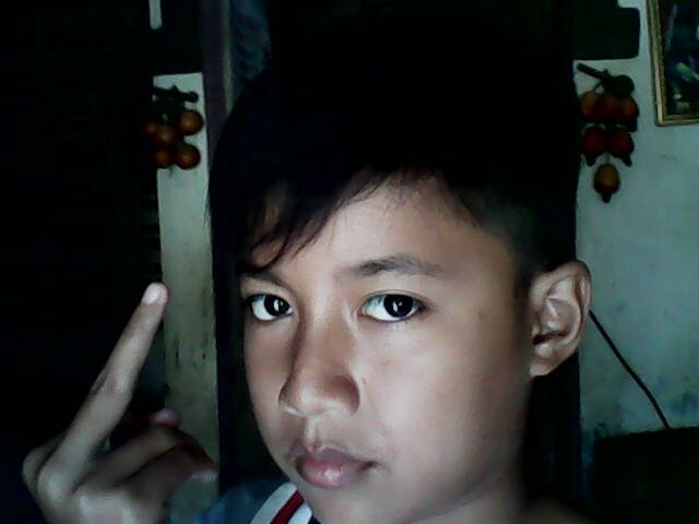 RaihanAlBahrian's profile picture. Baik..
100% islam...
setia kepada pasangan..
Jujur..
kece..
no hp:0896352940**.
buruan Tembak dya ,, klo ada rasa ..