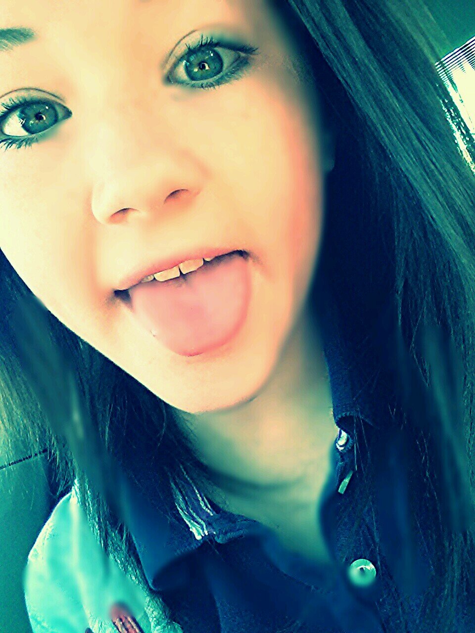 My name is Laura 14 years old, I can't keep calm I'm from Philly, Swerve Bitch I love Miley Cyrus, Justin Bieber & Austin mahone Follow mee for a Follow Back