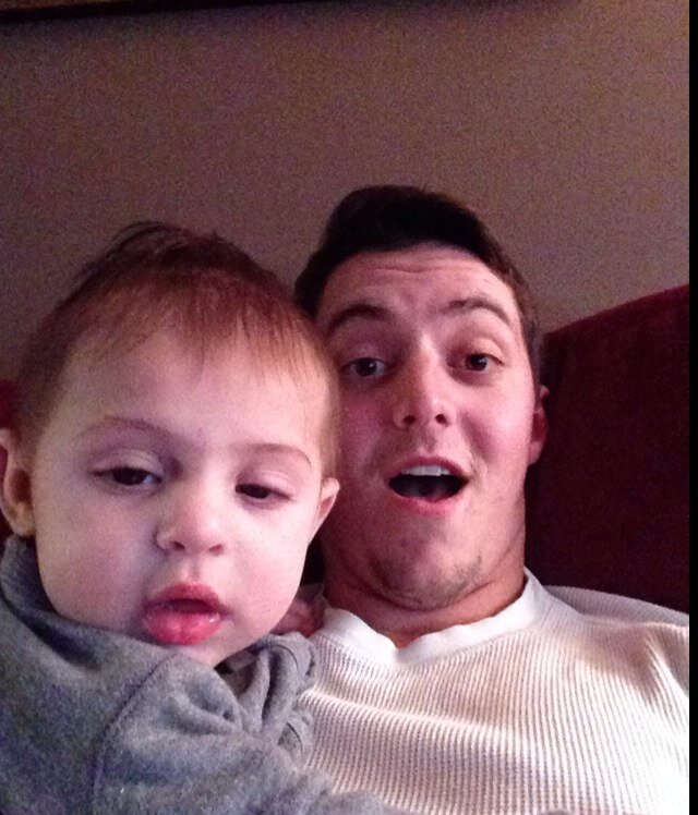 revoir21's profile picture. 