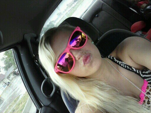 Brianalee420's profile picture. 