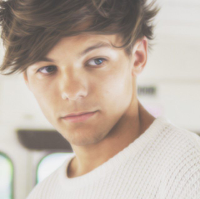 21 years old. Mute. FL/RP. // read twitlonger.