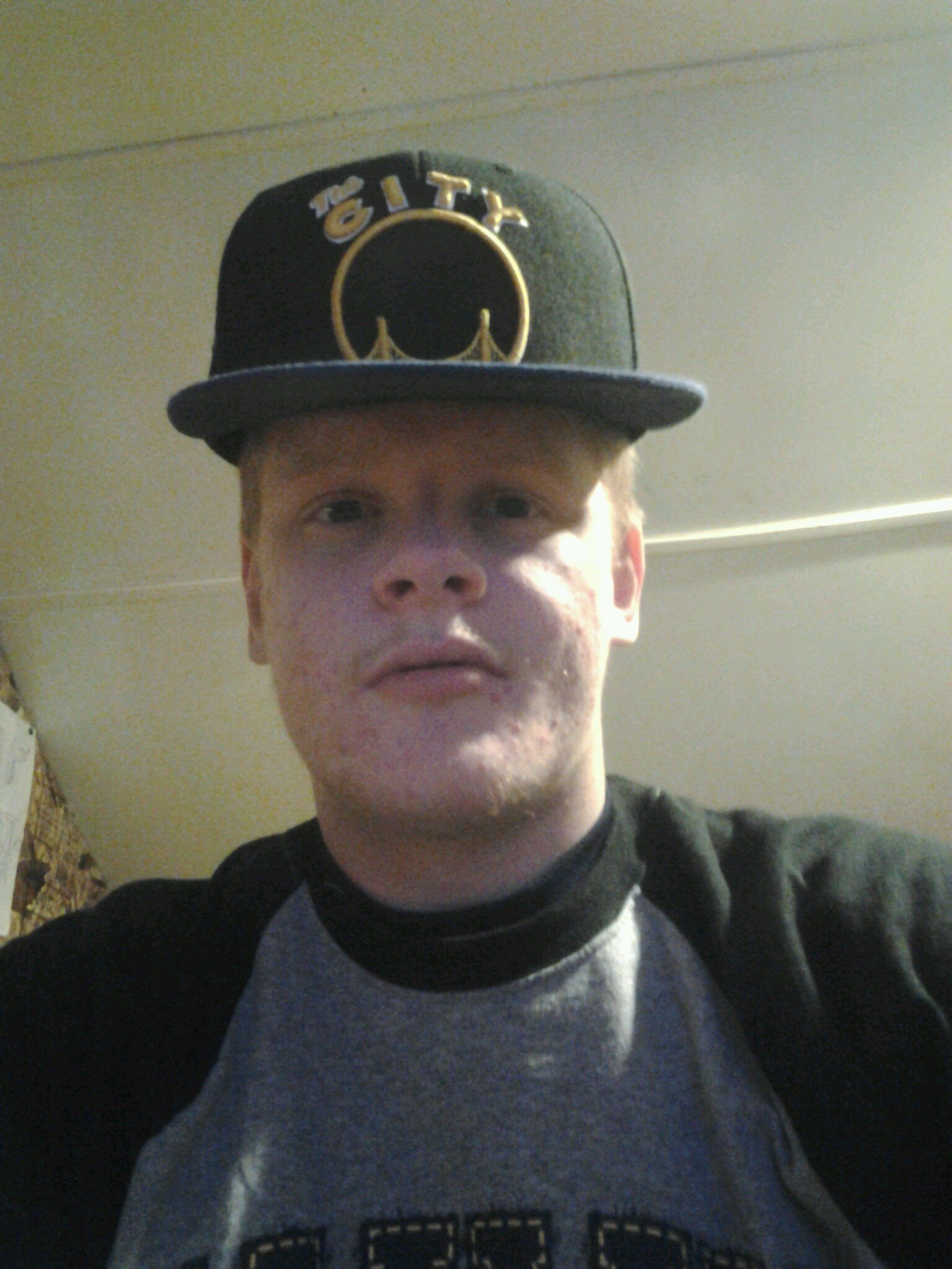 Jacob Ryan McKean
18 YearOld Living Life n Killin da Game! I Chill, Get High, n Play Bball! 
#LAKERS #Cowboys #RAP  
304-546-3185 HMU!!!
#SWAG