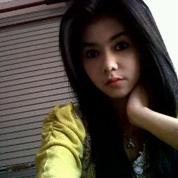 Share apa yang mau dishare, seneng nambah temen dan mau belajar memahami Indonesia #Salam