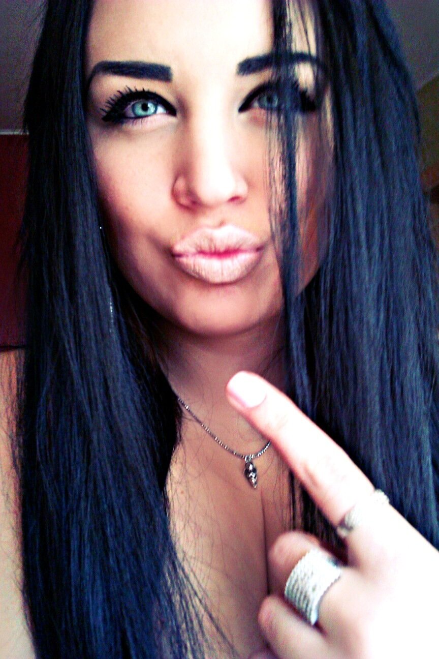 RebekaCicchini's profile picture. The awkward moment when people you can't live without can live without you.