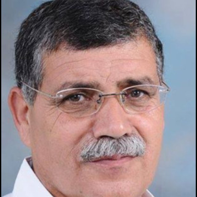 פעיל חברתי- פוליטקאי-מזכיר מושב עין העמק