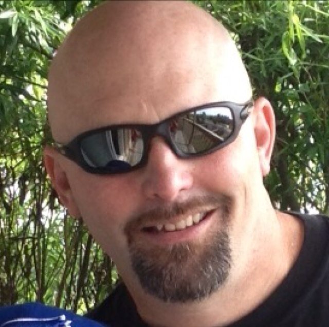 Father of 3 awesome kids, Leaf fan(God's Team). Working for the man & I'm not bald its shaven!