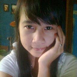 allways senyumm.....yang penting happy