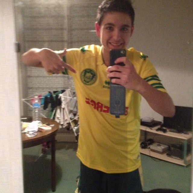 _AdrienB_'s profile picture. SnapChat: Bounty-Aighht. #TeamFCN