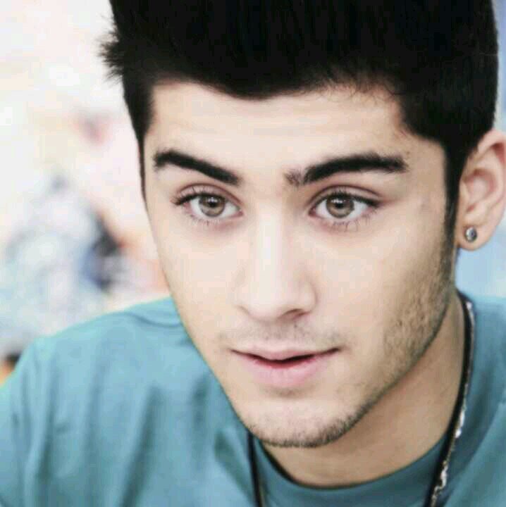 please follow my main account @adorezialll :)