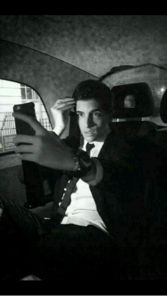 Esta cuenta va para que @XusoJones pueda venir a Huelva. XUSO LOVERS HASTA EL FIN!