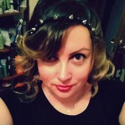 Люблю жизнь. Ценю каждую встречу. Не помню зла. Типичный #Жуков )