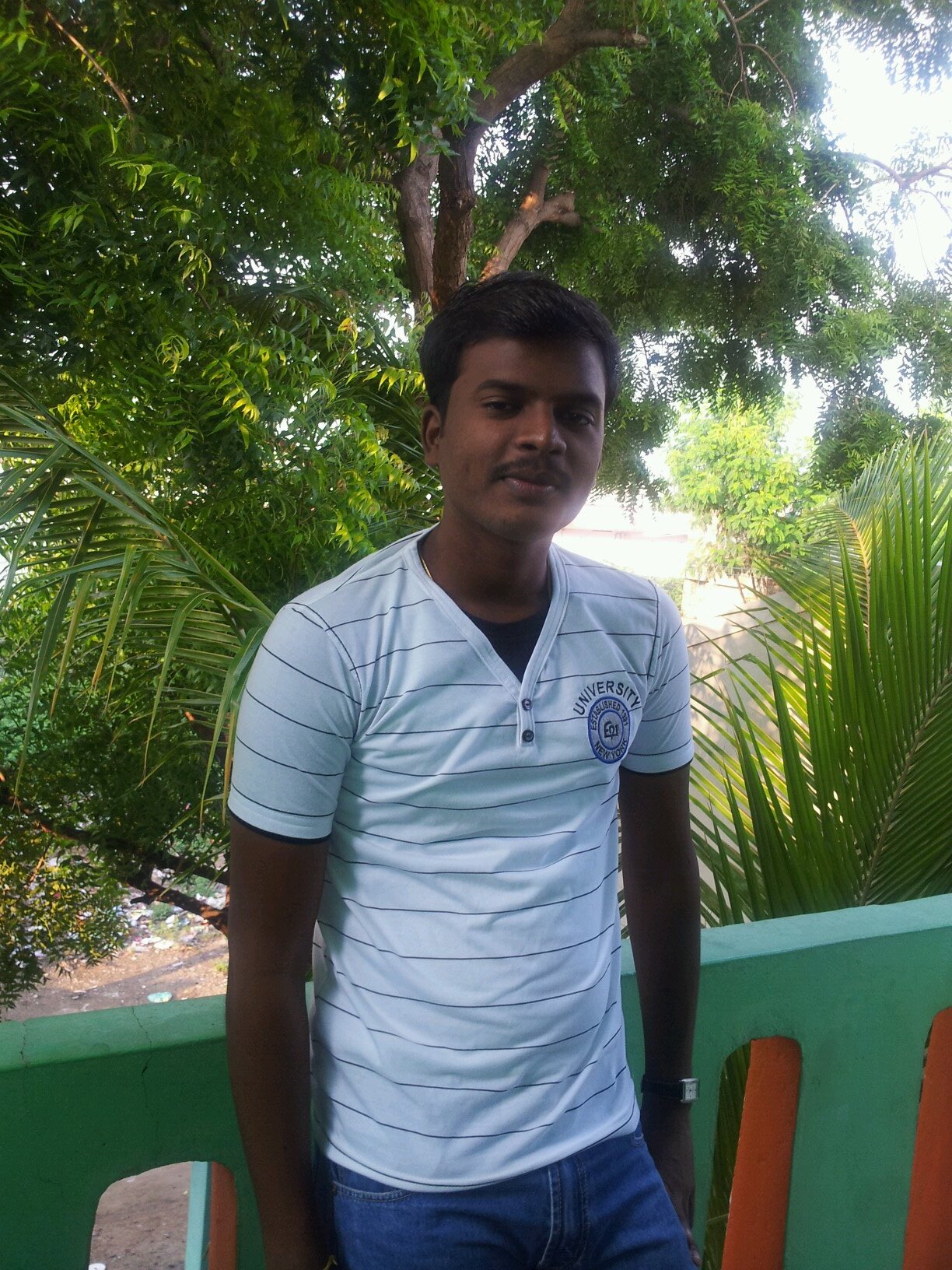 praveenchan06's profile picture. 