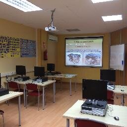 AutoNovatec's profile picture. Escola Particular de Conductors