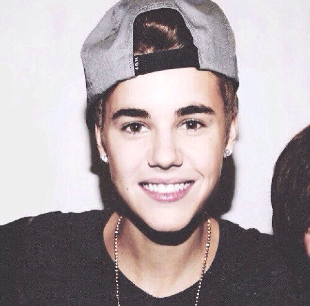 Fuck what the people think, I'm a belieber ♡ Justin, you are the smile on my face ♡