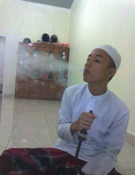Hamba faqir lagi hina lagi mengaku dengan dosa lagi harap kepada k'ampunan tuhan yg amat kuasa, memaafkan kiranya Allah ta'ala daripadanya akan segala dosanya