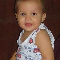 Sou Evangélica, gosto de fazer amizade,amo minha irmã e eu amo o meu Deus.